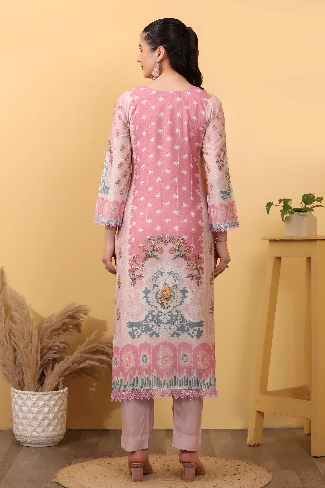 Pink Silk Blend Salwar Kurta Dupatta Set - Image 5